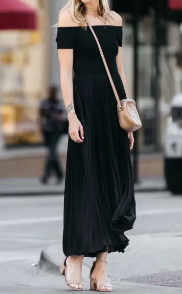 Wear Maxi dress with heels