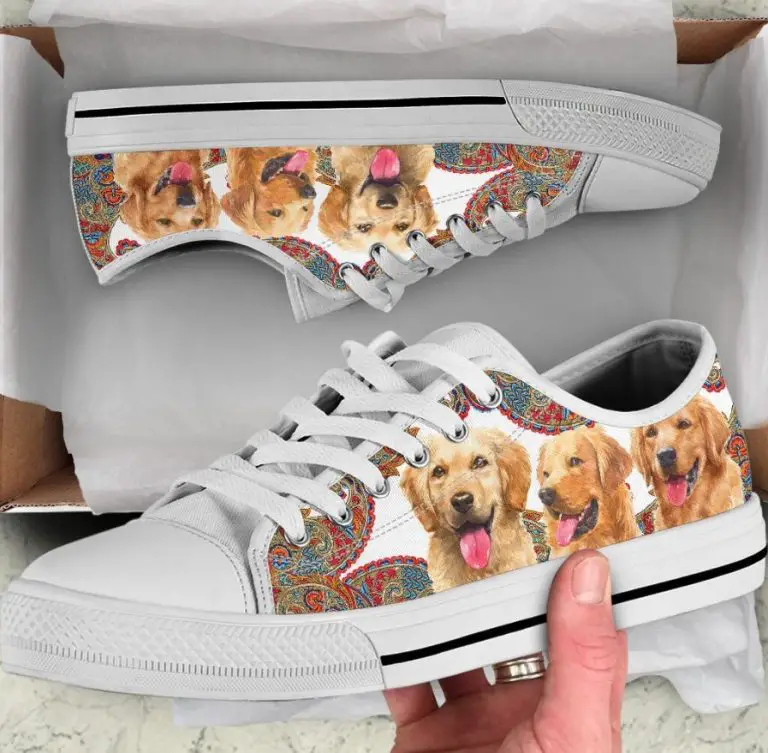 Personalized Golden Retriever Low Top Sneakers - up to 4 Dogs - Gift Idea For Dog Lover