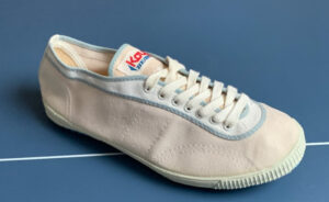 Get Creases Out Of Shoes