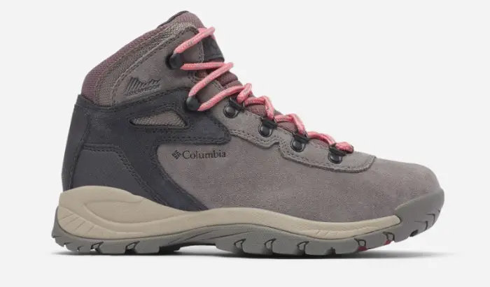 Columbia hiking shoes