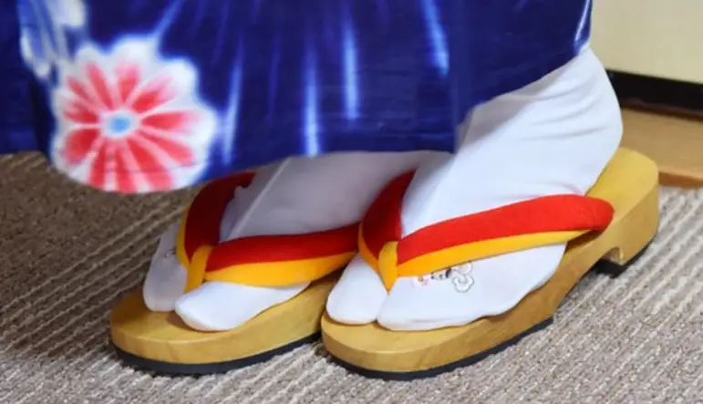 geta - traditional Japan footwear