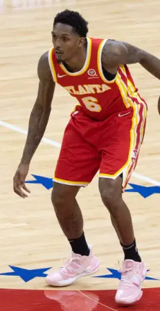 Lou Williams basketball shoes